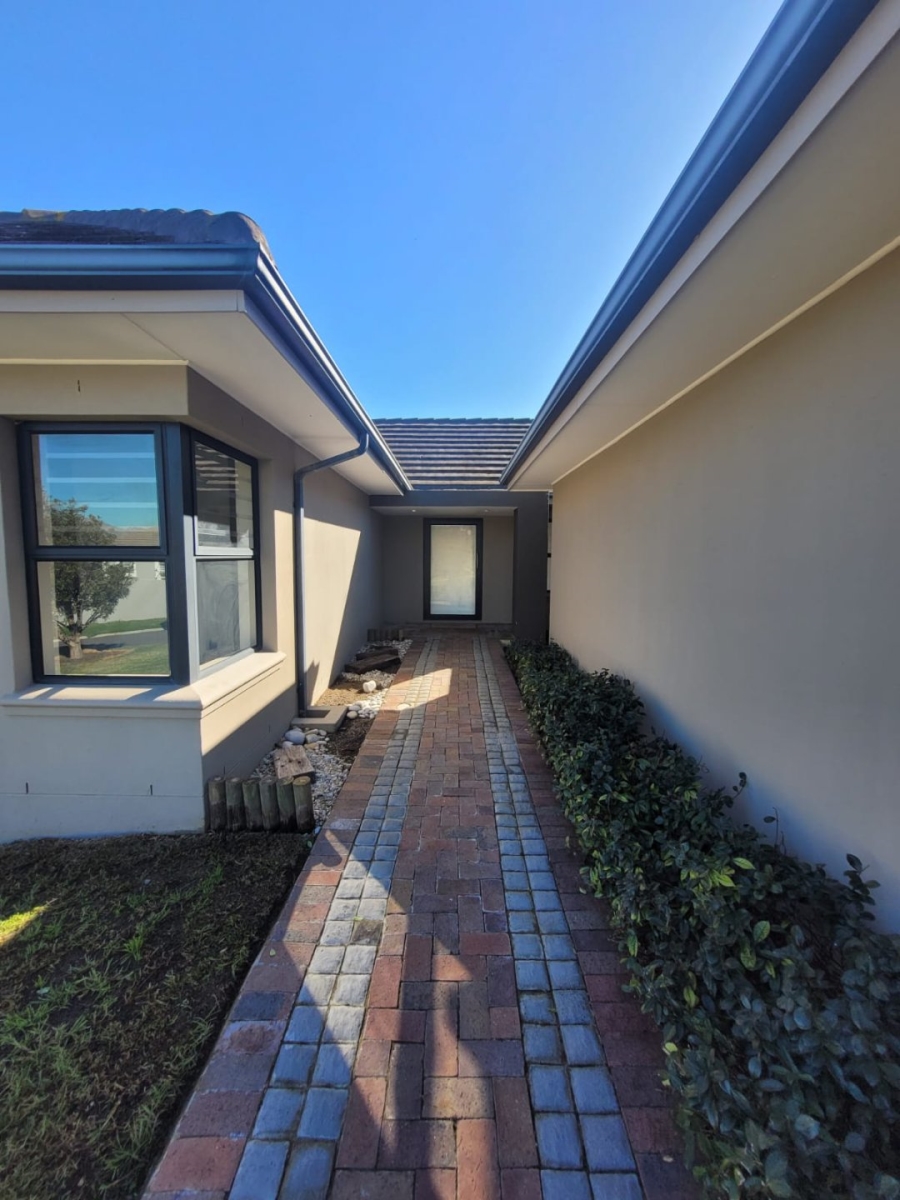 3 Bedroom Property for Sale in Hageland Estate Western Cape